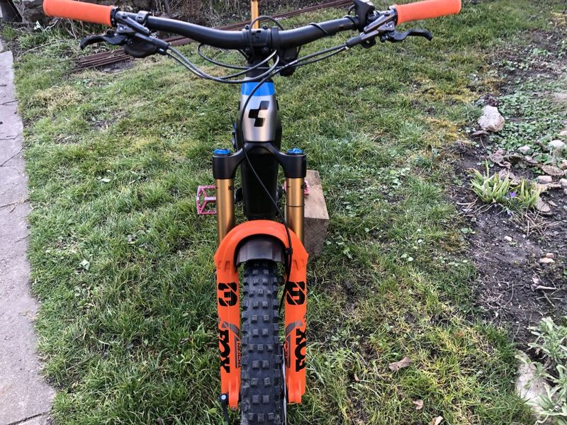 Cube Stereo hybrid 160 hpc action team