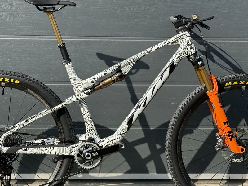KTM Scarp Evo III MT Exonic Proto