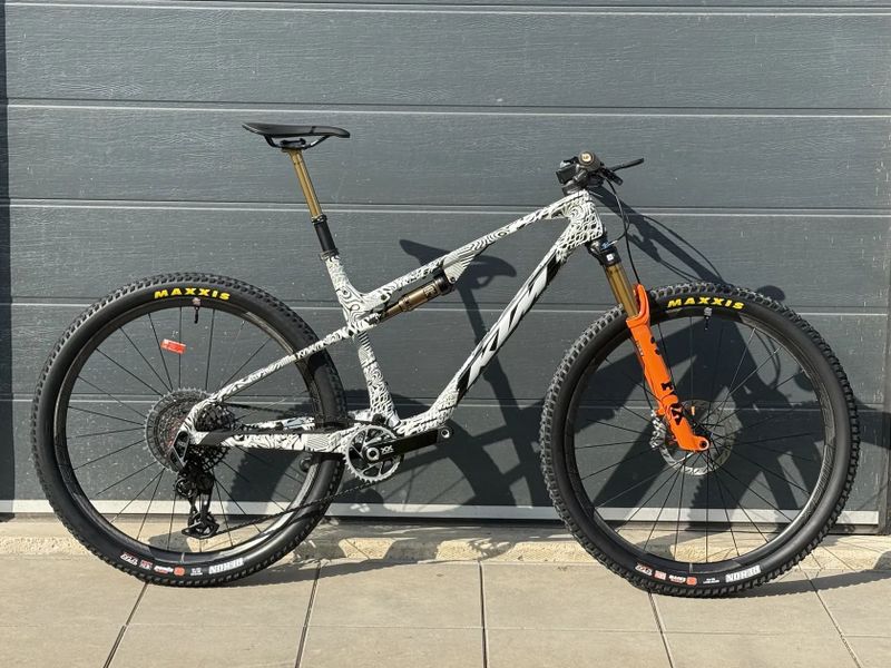 KTM Scarp Evo III MT Exonic Proto