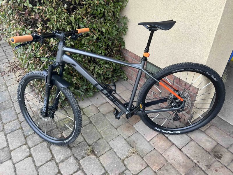 CUBE REACTION Pro 29, XT výbava, HPA Al rám, teleskopka TranzX, super stav, připraveno na sezonu !