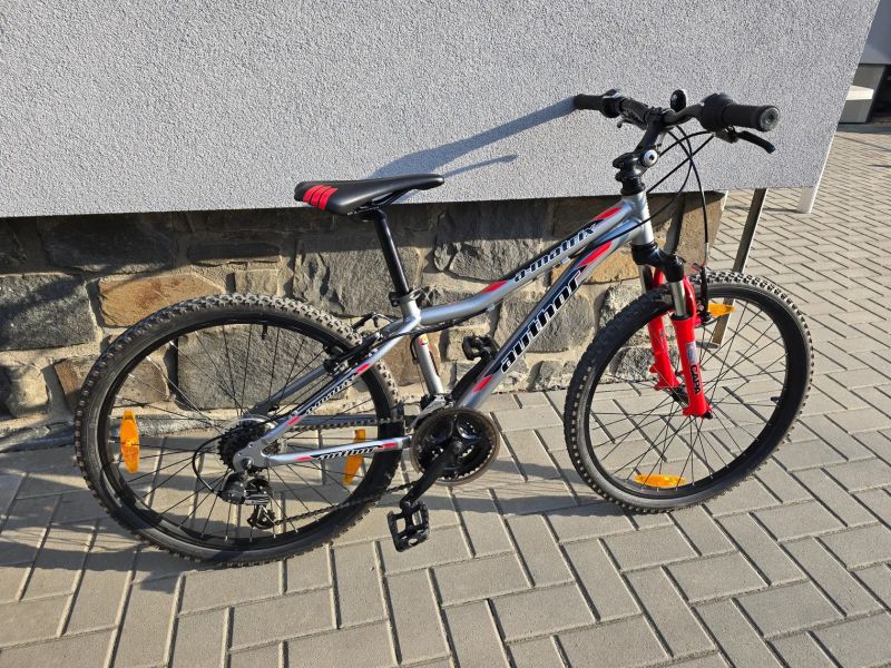 Author Matrix 24" (rám 12,5") – super stav, málo jeté