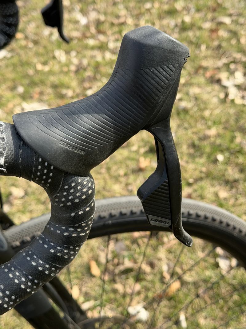 Rock Machine Gravelride CRB 900 AXS