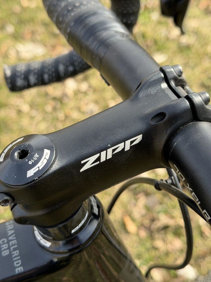 Rock Machine Gravelride CRB 900 AXS