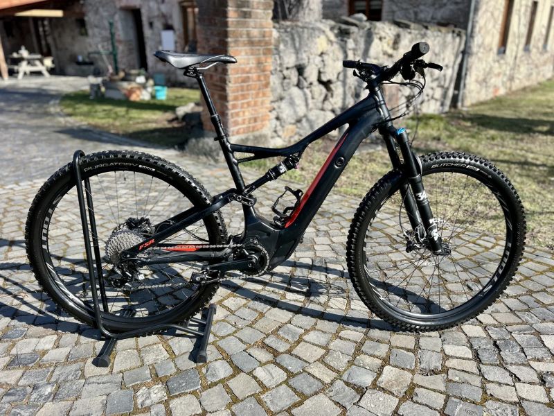 Specialized Turbo Levo FSR CE - L - pouze 105 Km