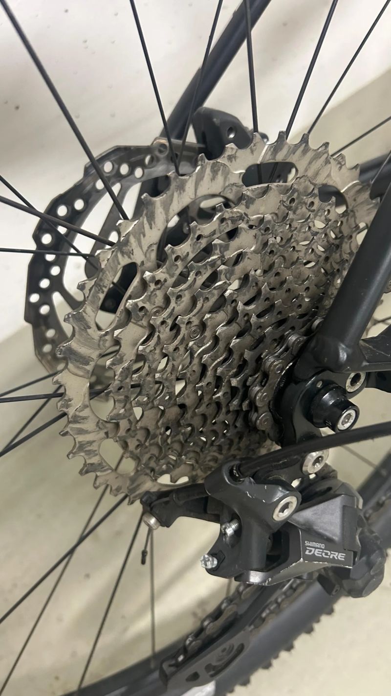 Superior TEAM ELITE 27, rám 15,5", vhodné pro postavu s výškou 155-170 cm