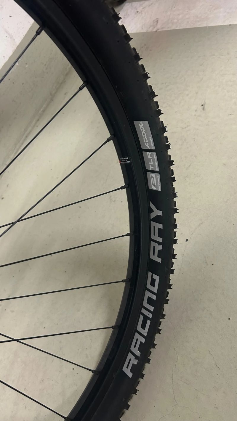 Superior TEAM ELITE 27, rám 15,5", vhodné pro postavu s výškou 155-170 cm