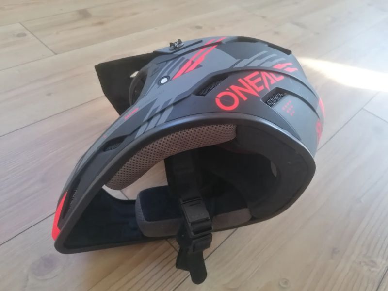 Integrální přilba - O'NEAL Backflip STRIKE 2024 