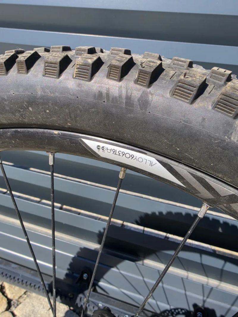 27.5" Orbea LAUFEY 27 H20 2021