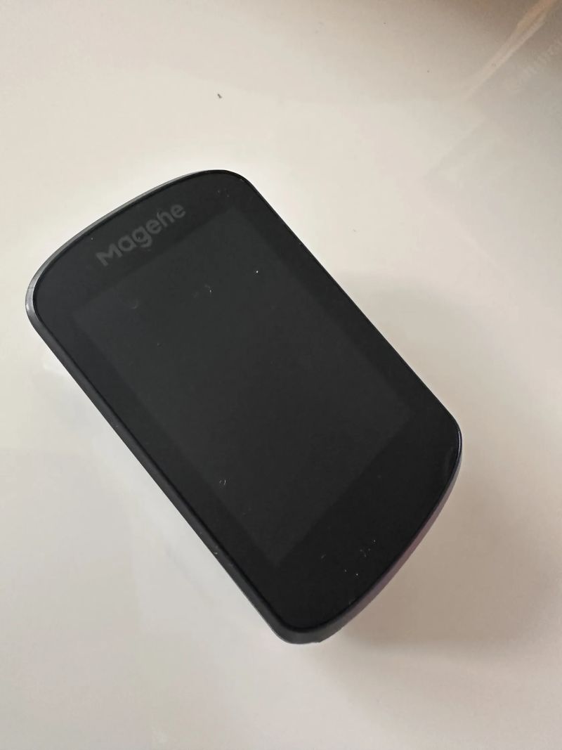 Prodám cyklocomputer Magene C506