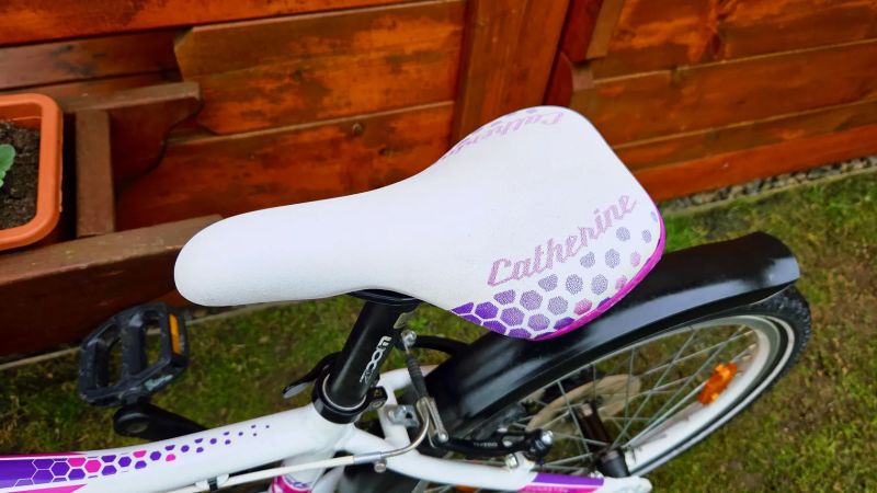 Dětské dívčí kolo 30" Rock Machine Catherine 4-9let postava 100-135cm po servisu.