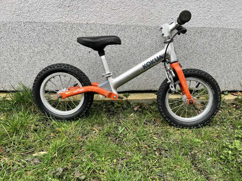 Odpružené odrážedlo Kokua