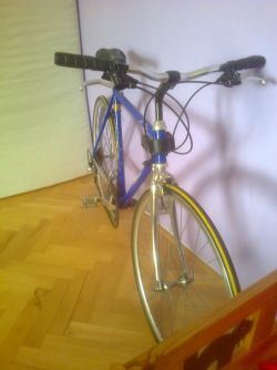 Silniční kolo Štěrba