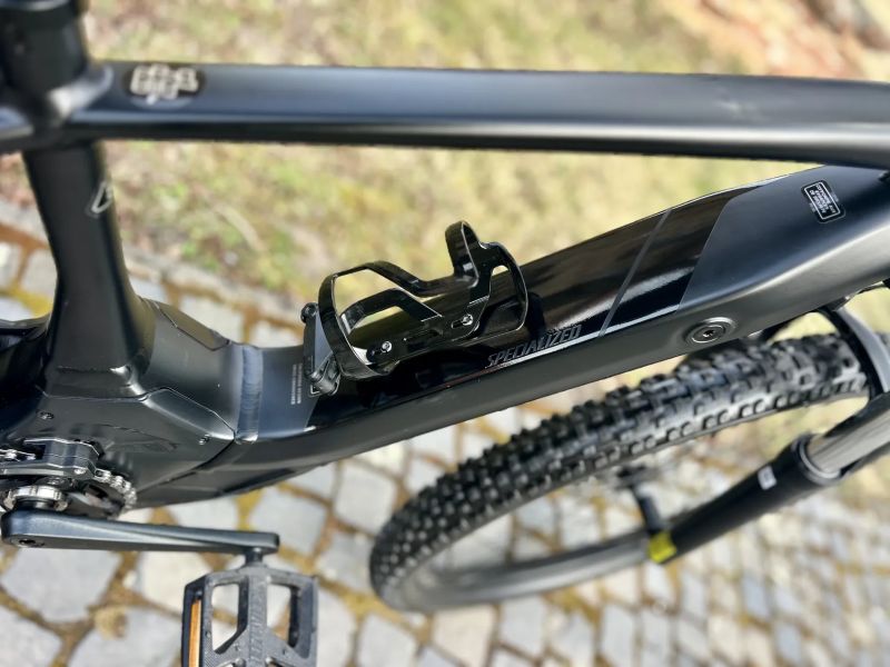 Specialized Turbo Levo HT 29” – vel. S – nájezd jen 2 000 km! ⚡