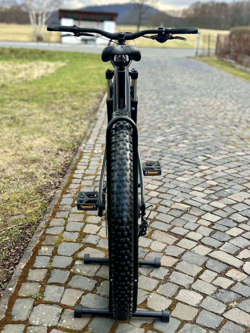 Specialized Turbo Levo HT 29” – vel. S – nájezd jen 2 000 km! ⚡