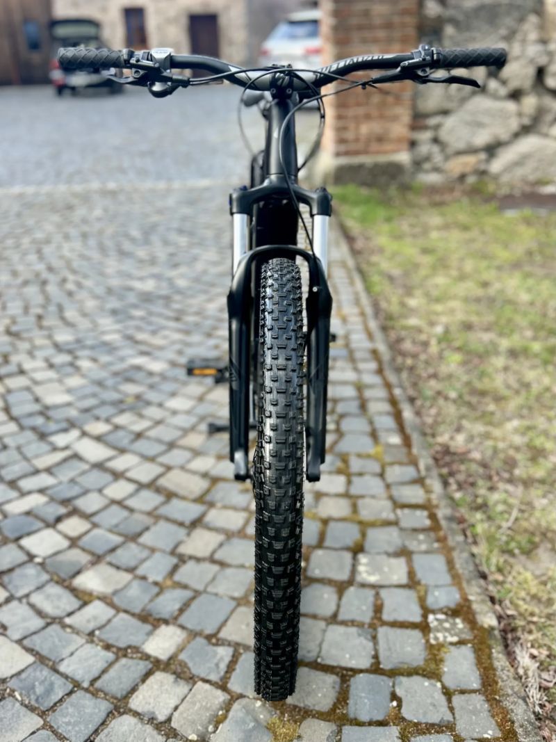 Specialized Turbo Levo HT 29” – vel. S – nájezd jen 2 000 km! ⚡