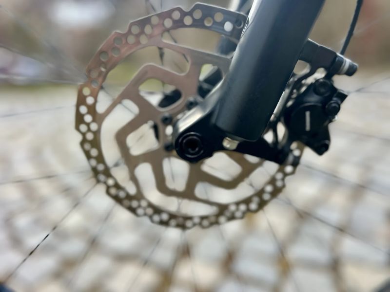 Specialized Turbo Levo HT 29” – vel. S – nájezd jen 2 000 km! ⚡