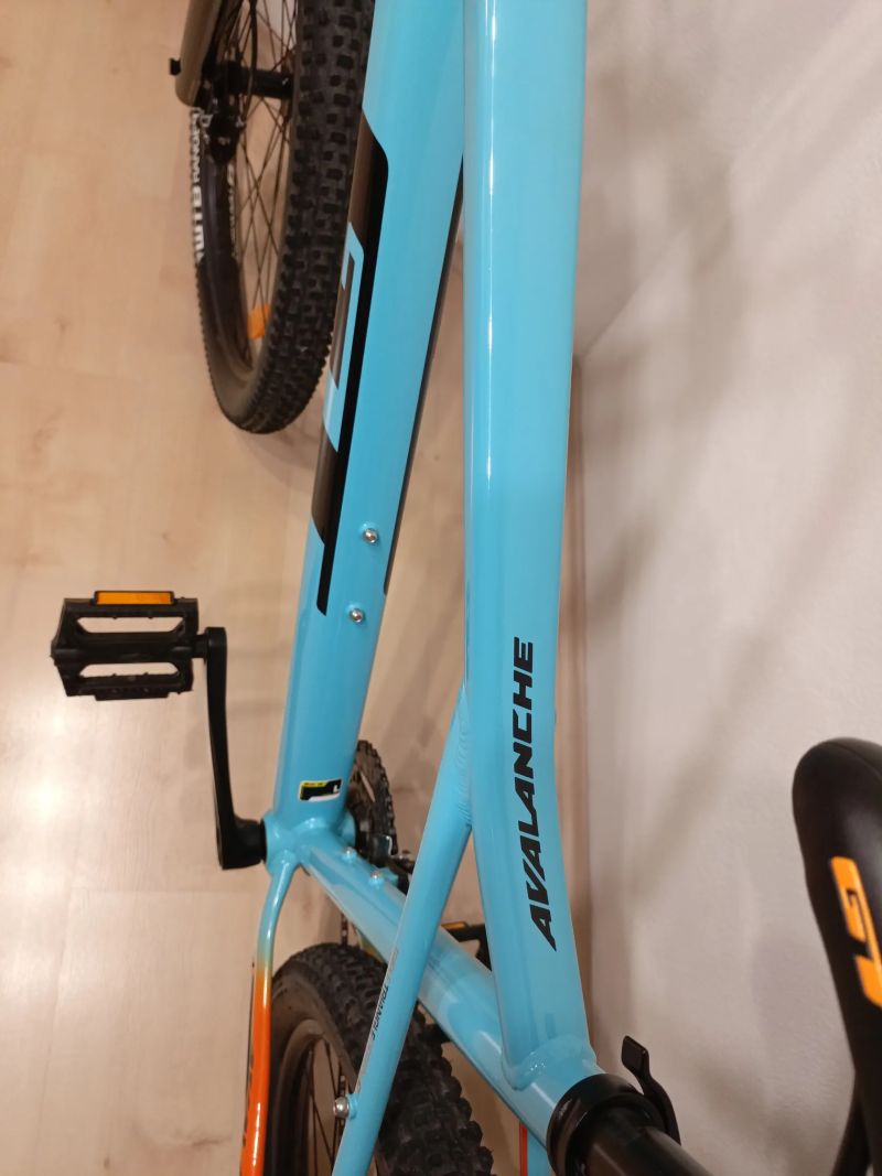 Horské MTB kolo GT Avalanche 27,5"Sport 2020_vel.L