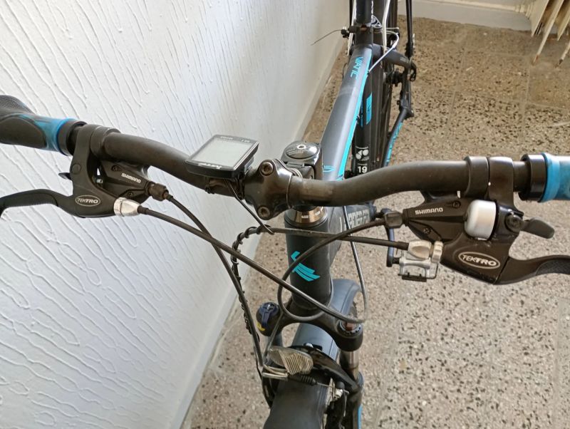 Leader Fox Viatic Kross 28