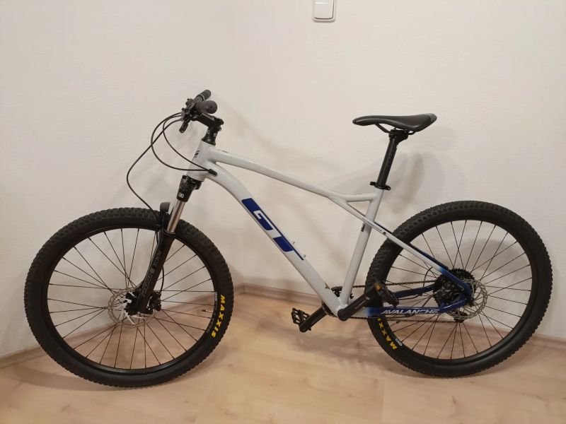 Horské kolo GT AVALANCHE 27,5 COMP 2023, vel. L