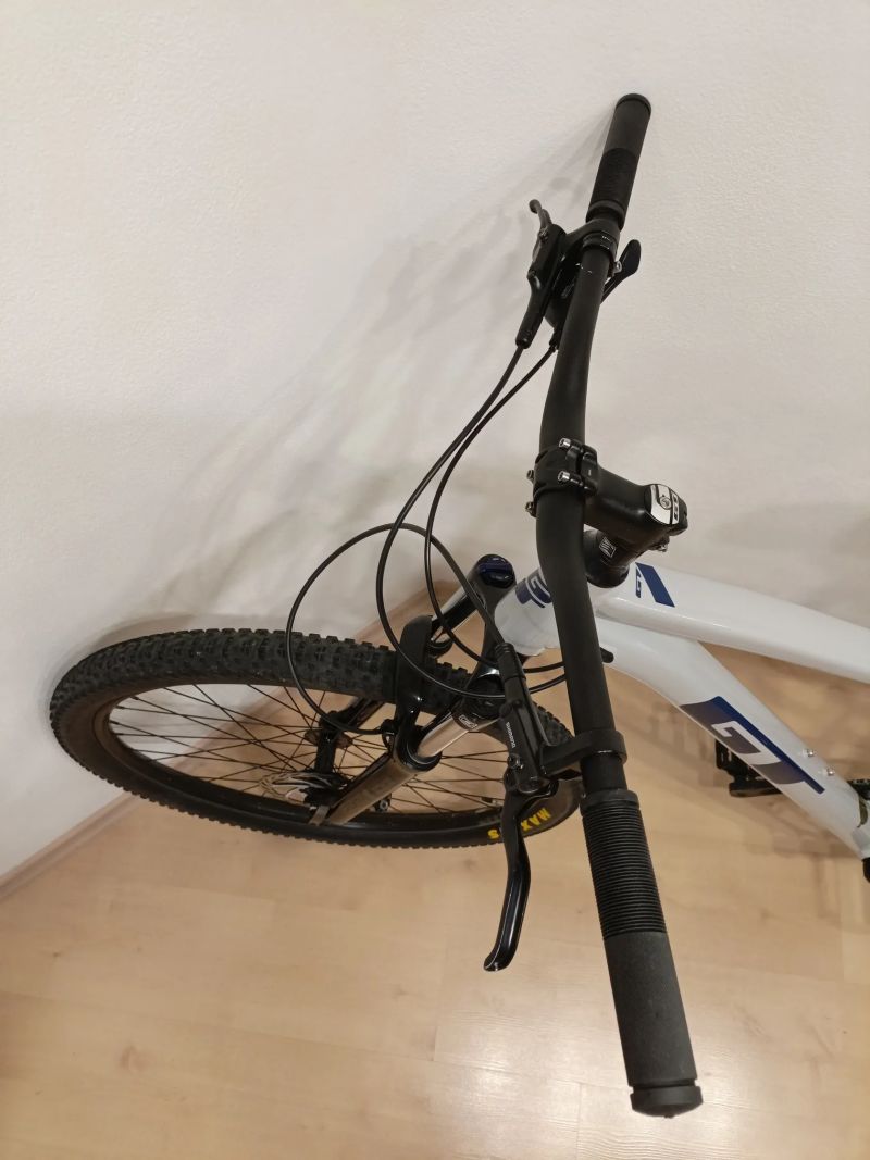 Horské kolo GT AVALANCHE 27,5 COMP 2023, vel. L