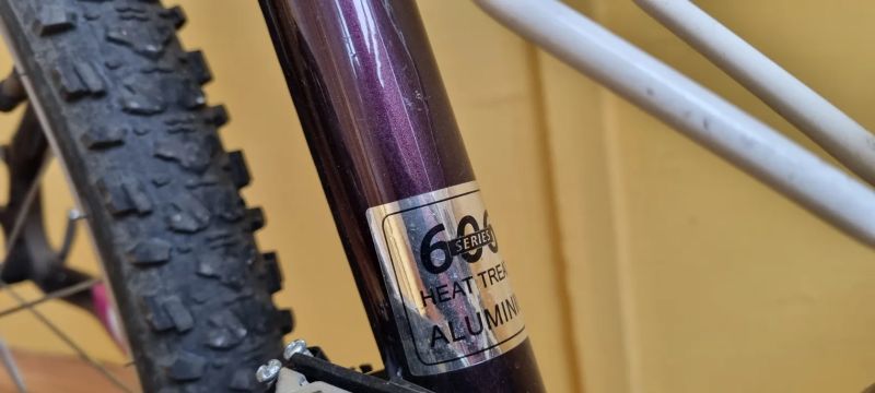 X-FACT 3.1 Lady - - vel. M rám alloy 6061