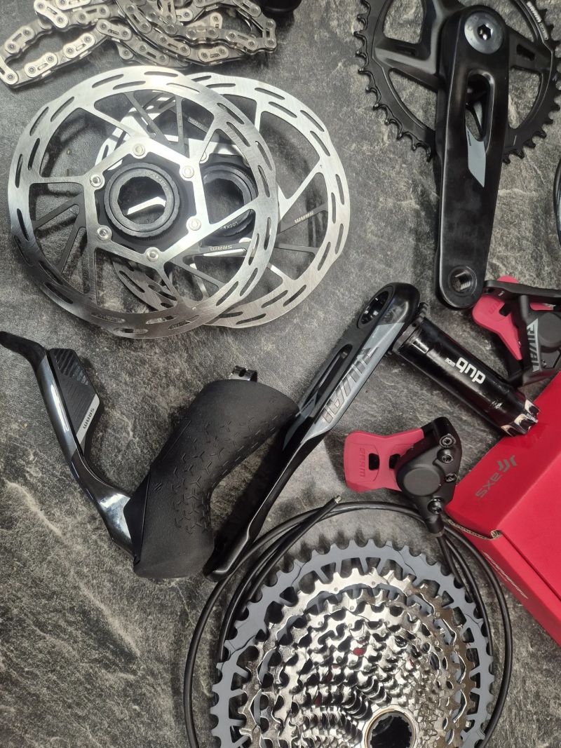 Sram Rival AXS E1 XPLR celá sada