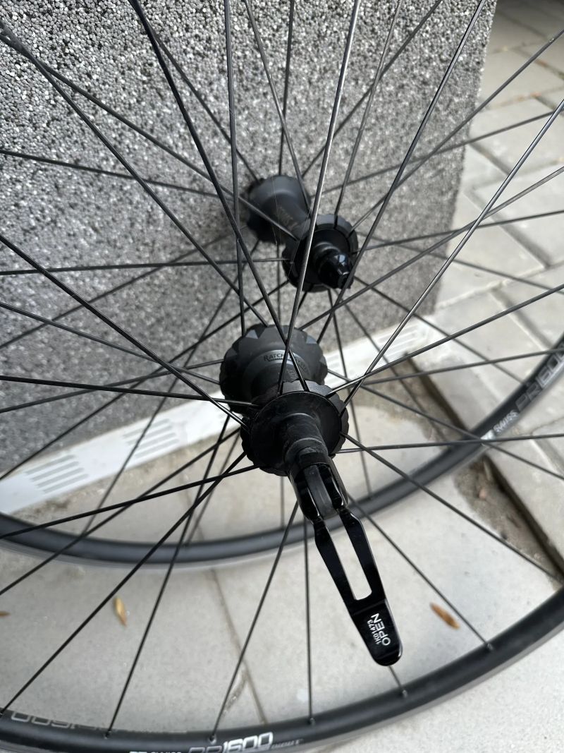 Rámová sada Specialized Tarmac + výplety