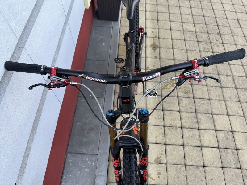 Santa Cruz Megatower V2 CC