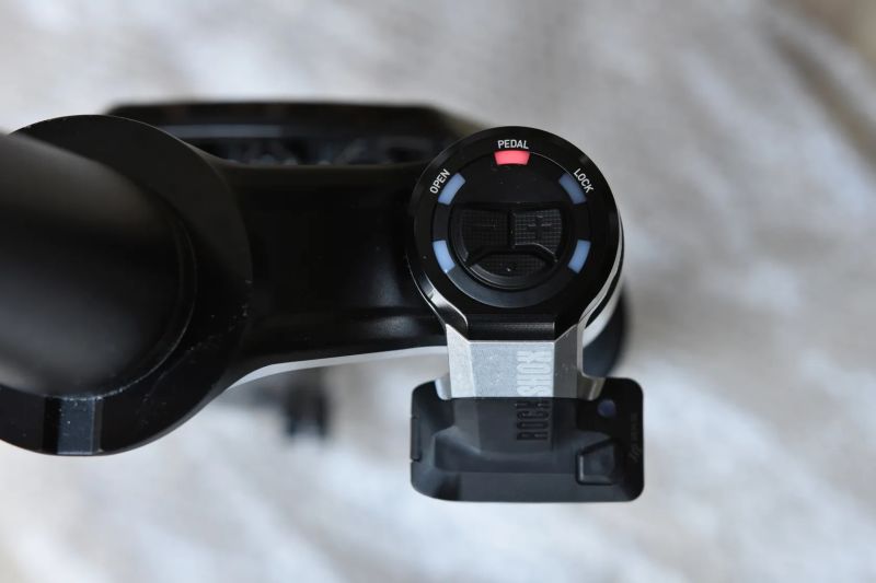 Vidlice Rock Shox Pike Ultimate Flight Attendant Debon Air+ 29“ 140 mm