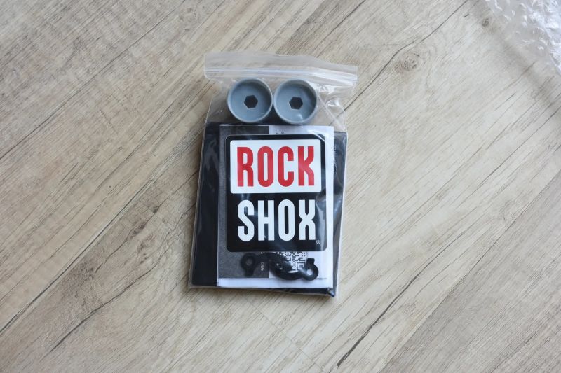 Vidlice Rock Shox Pike Ultimate Flight Attendant Debon Air+ 29“ 140 mm