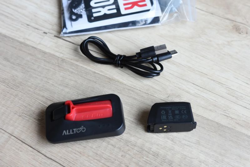 Vidlice Rock Shox Pike Ultimate Flight Attendant Debon Air+ 29“ 140 mm