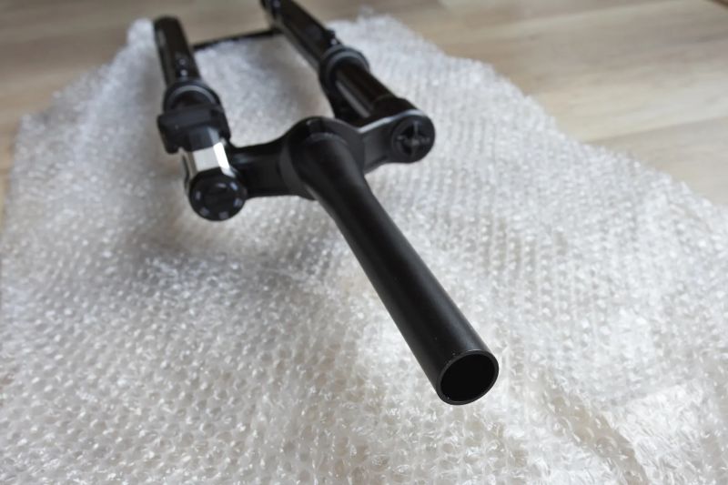 Vidlice Rock Shox Pike Ultimate Flight Attendant Debon Air+ 29“ 140 mm