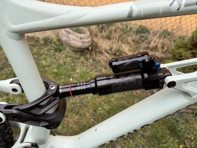 Specialized Specialized Status FR build. TOP STAV!