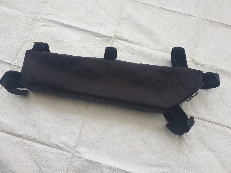 Prodám bikepackingovou brašnu do rámu od Lojzy Orgoně