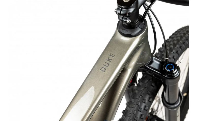 Pells Duke FS 1 - vel. L (spíše větší)