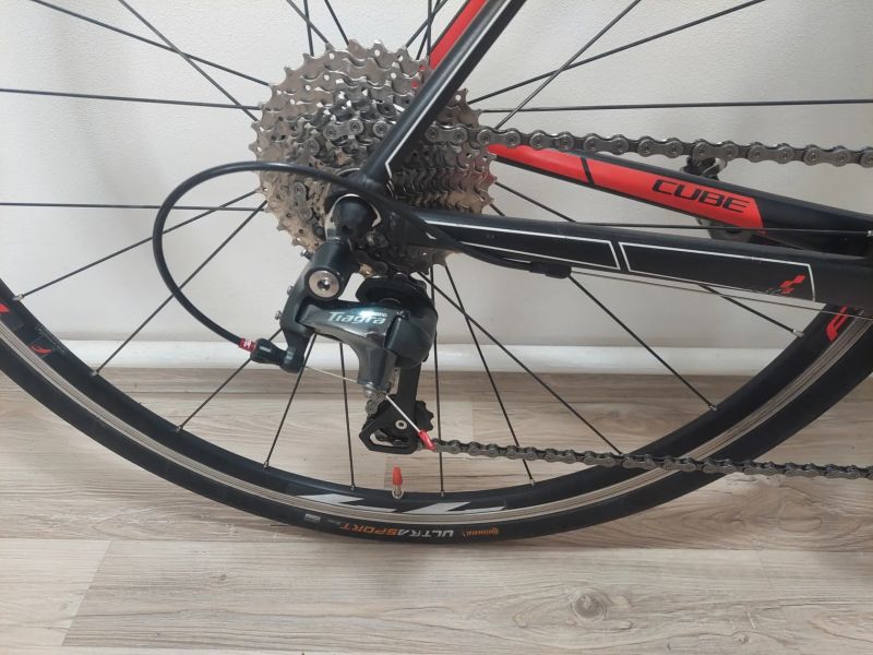 Cube ATTAIN RACE Compact 2016