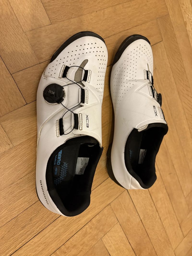 Shimano XC3 (SH-XC300)