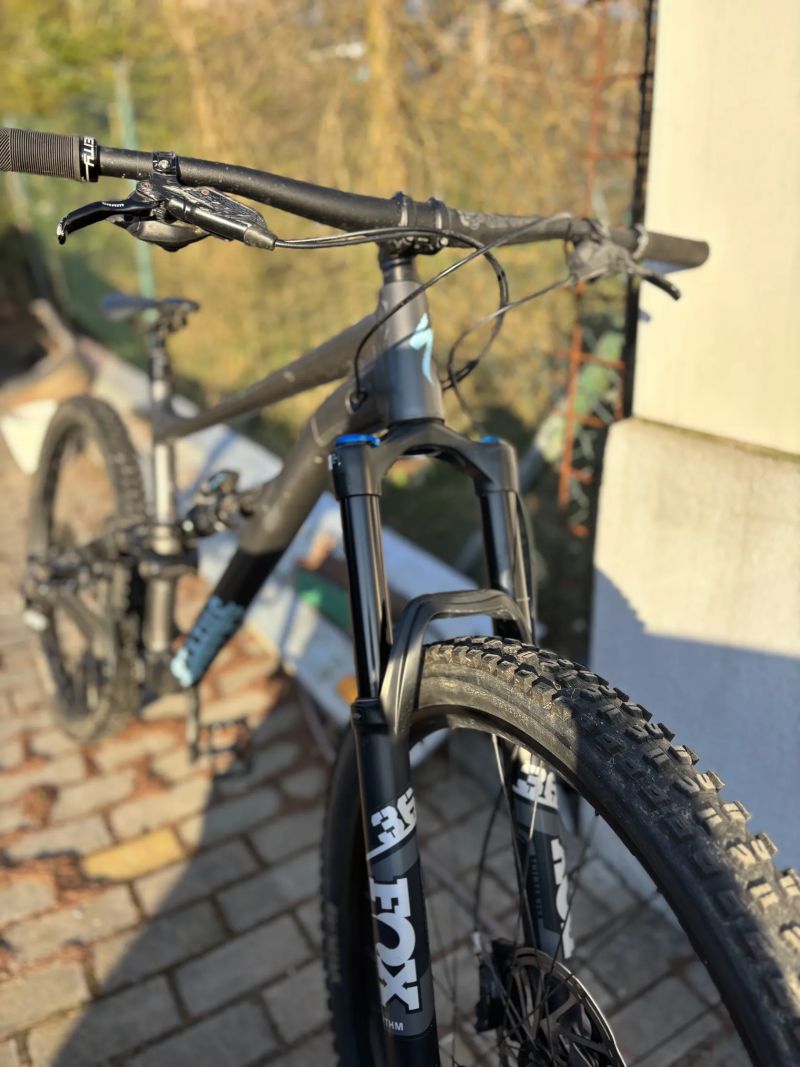 Prodám trailové, enduro-ready kolo Specialized Status 160