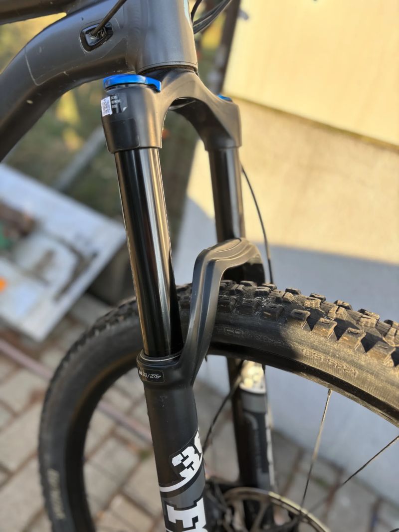 Prodám trailové, enduro-ready kolo Specialized Status 160