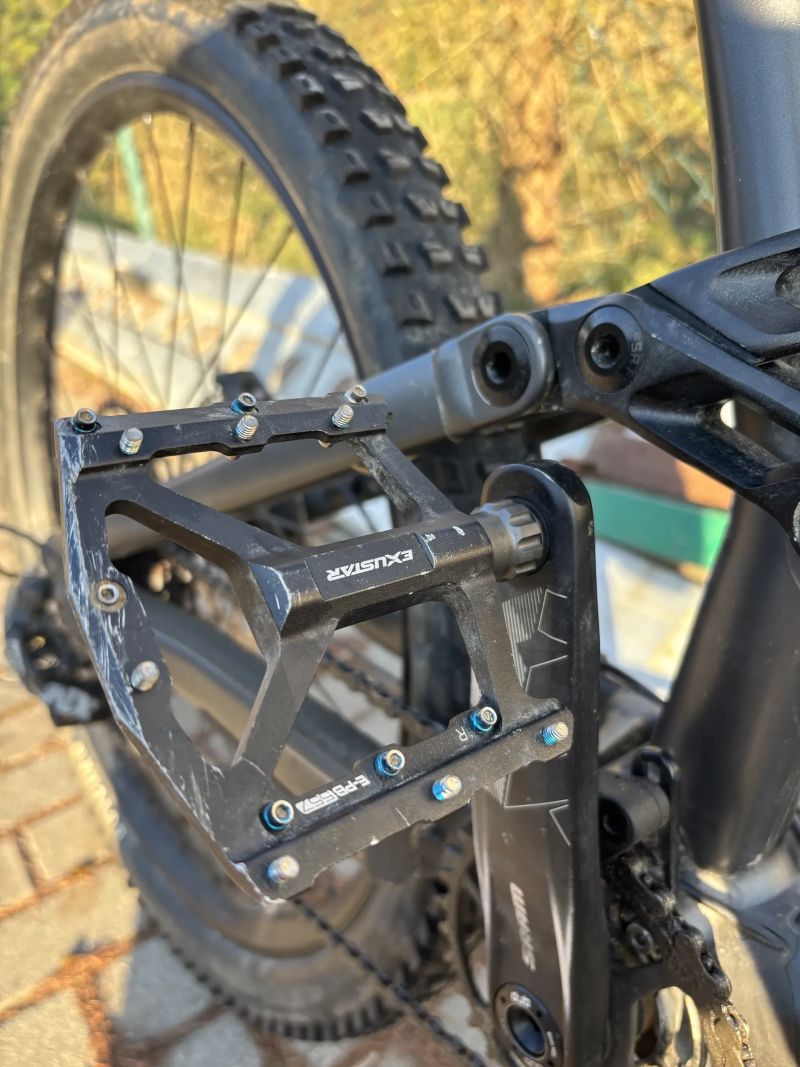 Prodám trailové, enduro-ready kolo Specialized Status 160