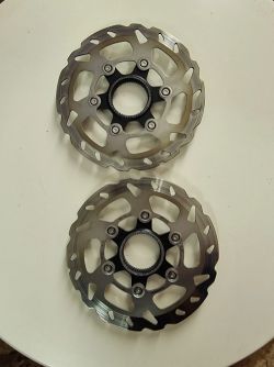 Brzdové kotouče Shimano, 140 mm