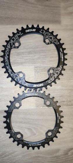 Prodám dva převodníky: 34t 104bcd, 38t 104bcd.