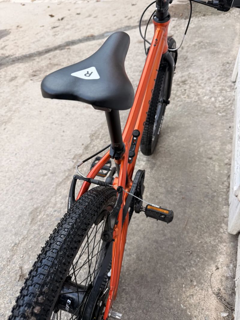 Dětské kolo Rascal 20 – 3 rychlosti, řemenový pohon