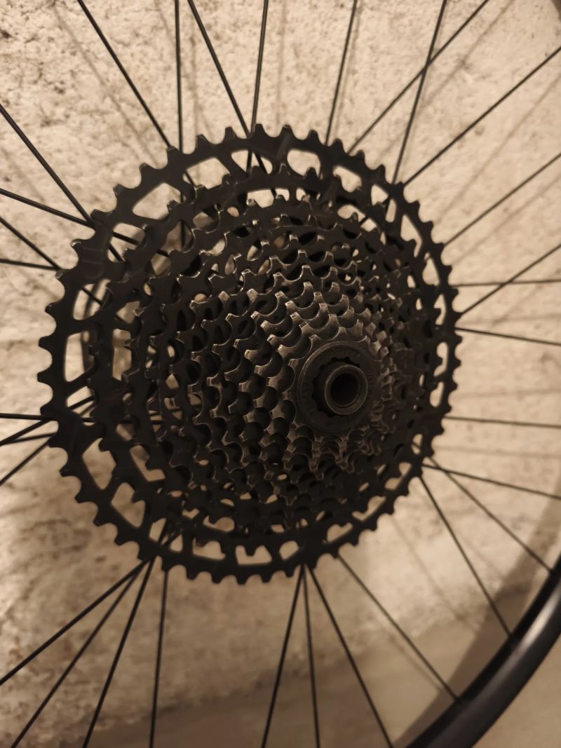 Zapletená kola Jalco / Formula – kazeta SRAM NX + kotouče SRAM Centerline