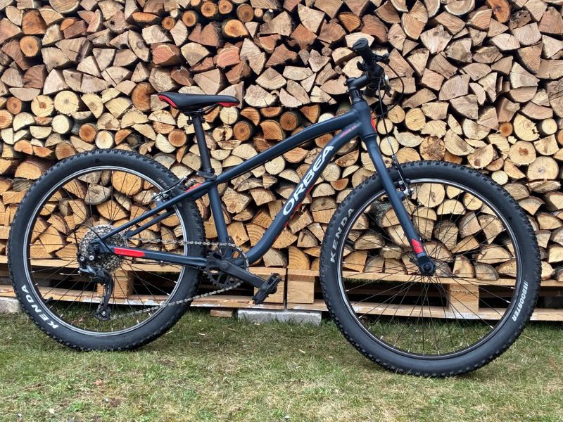 Dětské kolo Orbea MX 24 Team 2023 10,2 kg