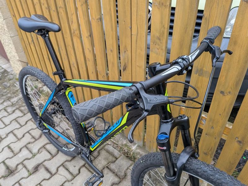 Specialized Hardrock 29"