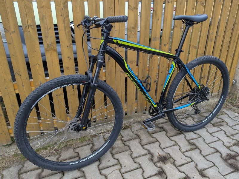 Specialized Hardrock 29"