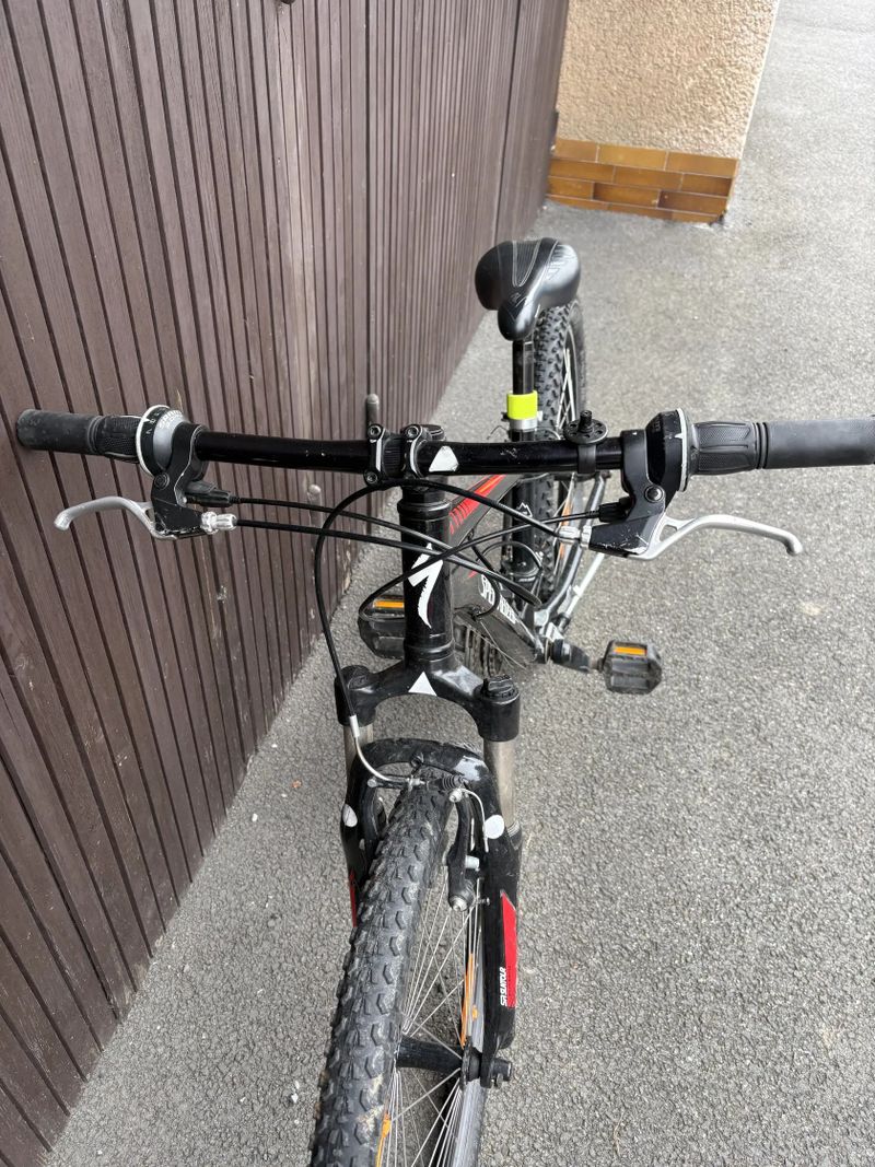 Specialized Hotrock 24