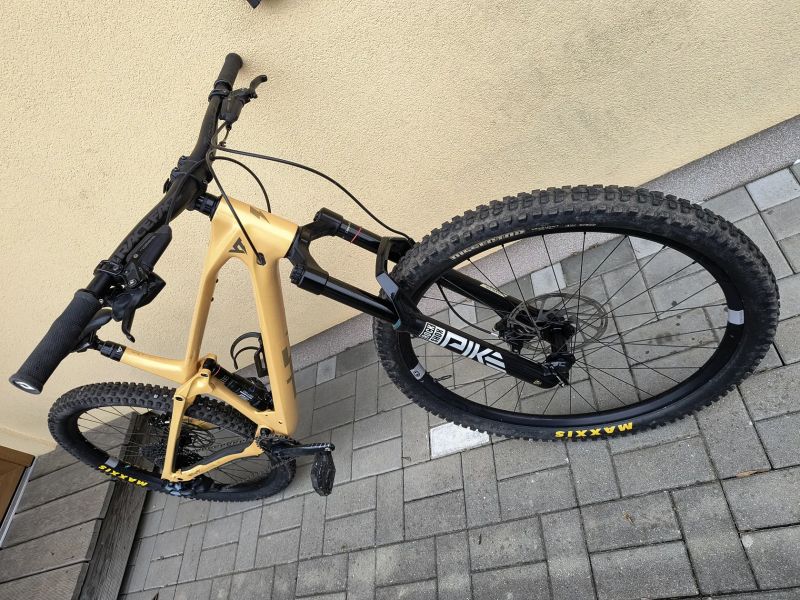 YT Industries Izzo Core 3