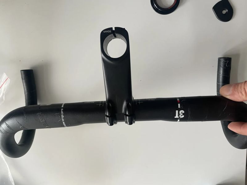 Prodam predstavec Colnago + riditka 3T